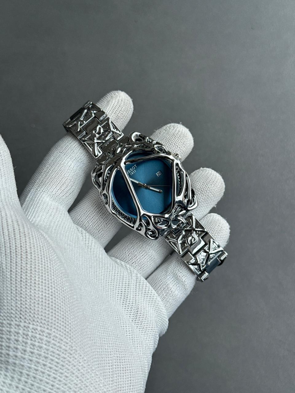 Cursed Wire Watch